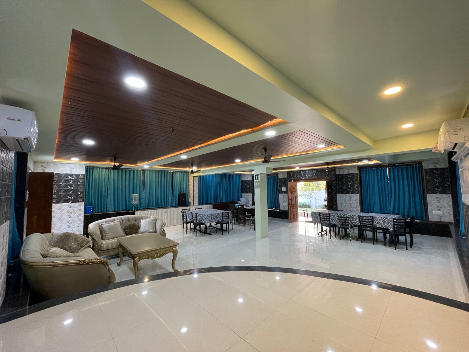 Banquet Hall for Parties in Thane